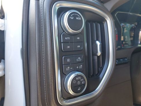 Used 2022 GMC Sierra 2500 Denali w/ Denali Ultimate Package image 24