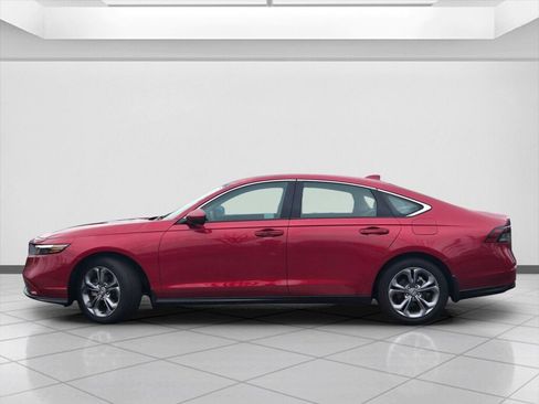 Certified 2024 Honda Accord EX image 8