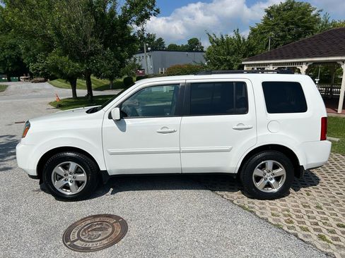 Used 2011 Honda Pilot EX-L image 8