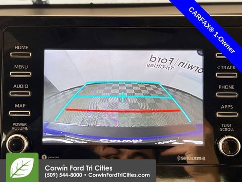 Used 2024 Toyota Camry SE image 20