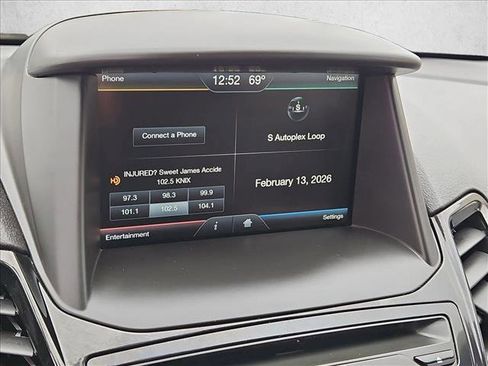 Used 2014 Ford Fiesta Titanium image 19