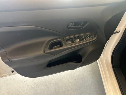 Used 2024 Nissan Versa S w/ Trunk Package FWD image 17