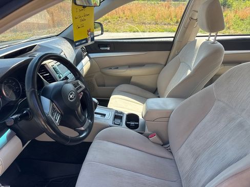 Used 2014 Subaru Legacy 2.5i Premium image 8