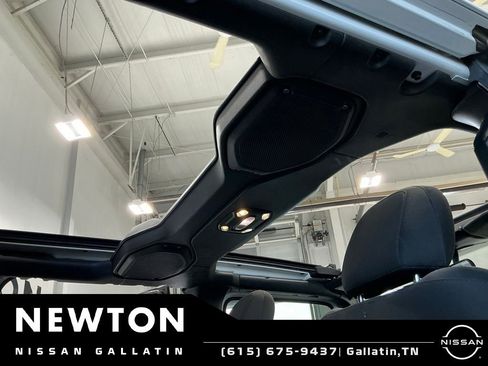 Used 2019 Jeep Wrangler Unlimited Rubicon w/ Steel Bumper Group AWD/4WD image 12