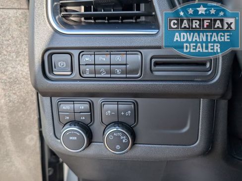 Used 2023 Chevrolet Tahoe Z71 w/ Luxury Package AWD/4WD image 18