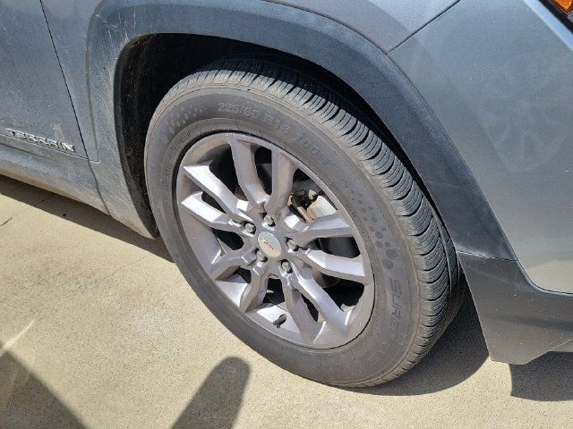 Used 2023 GMC Terrain SLT FWD image 4