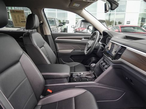 Certified 2022 Volkswagen Atlas SE AWD/4WD image 16