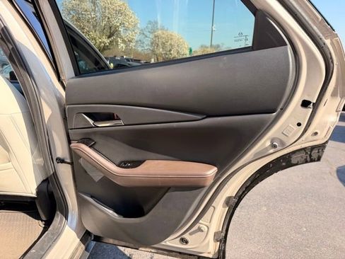 Used 2023 MAZDA CX-30 AWD 2.5 S w/ Premium Package image 5