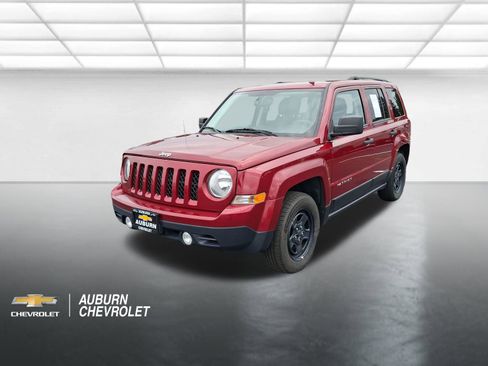 Used 2016 Jeep Patriot Sport FWD image 7