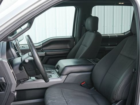 Used 2018 Ford F150 XLT w/ Equipment Group 302A Luxury AWD/4WD image 13