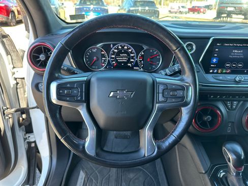 Used 2019 Chevrolet Blazer RS image 26