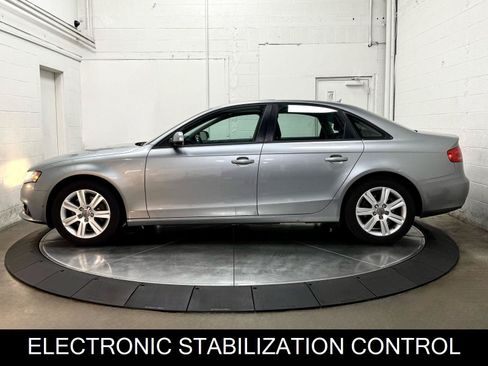 Used 2010 Audi A4 2.0T Premium FWD image 6