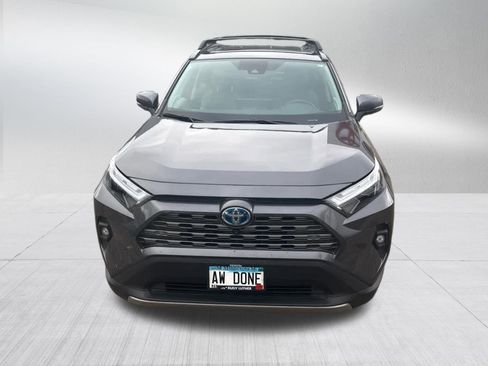 Used 2023 Toyota RAV4 Limited image 5