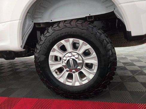 Used 2022 Ford F250 XLT w/ XLT Value Package image 91