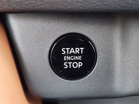 New 2026 Nissan Rogue Platinum image 16