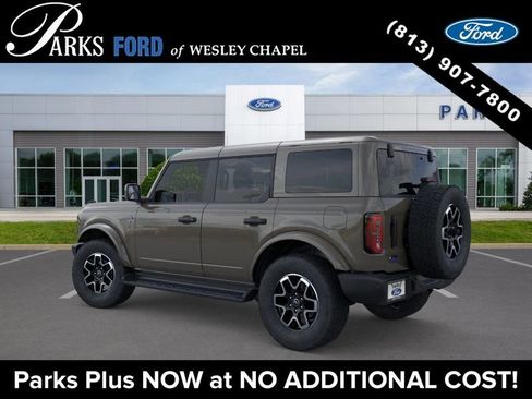 New 2026 Ford Bronco Outer Banks AWD/4WD image 4