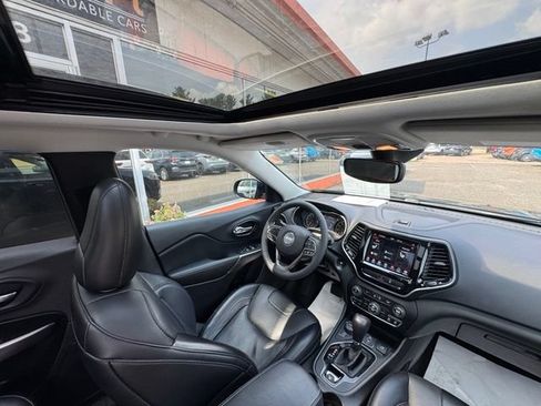 Used 2022 Jeep Cherokee Limited AWD/4WD image 25