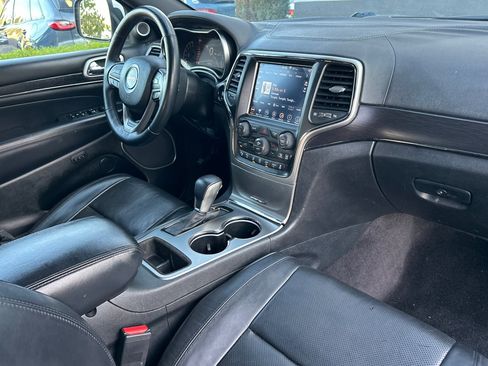 Used 2018 Jeep Grand Cherokee High Altitude image 16