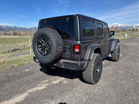 New 2026 Jeep Wrangler Unlimited Sport image 37