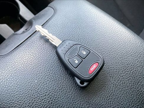 Used 2018 Jeep Wrangler Sport AWD/4WD image 30