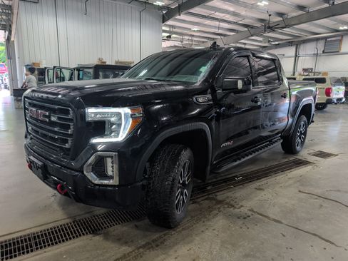 Used 2021 GMC Sierra 1500 AT4 w/ AT4 Premium Package AWD/4WD image 6