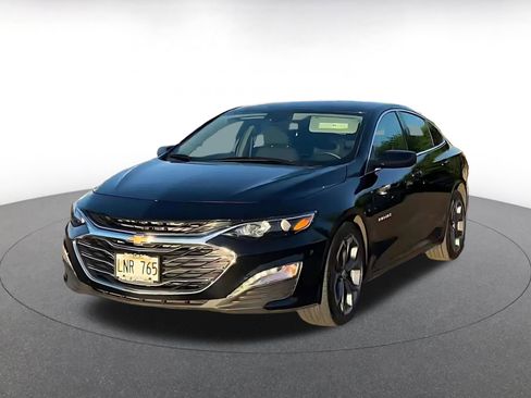 Used 2024 Chevrolet Malibu LT image 4