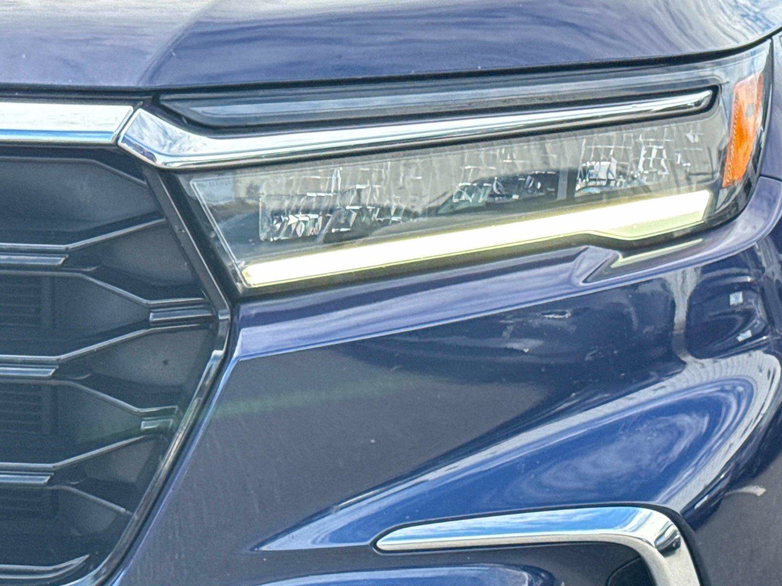 Certified 2024 Honda Pilot Touring image 10