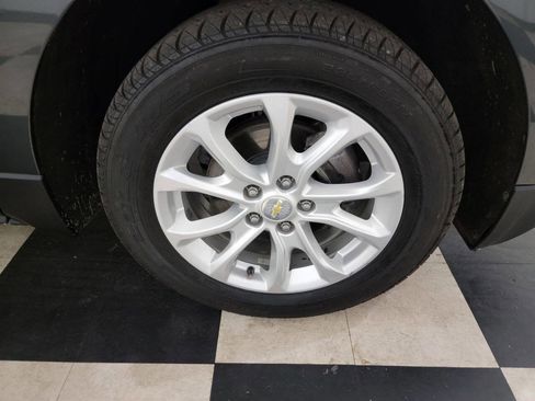 Used 2018 Chevrolet Equinox LS image 41