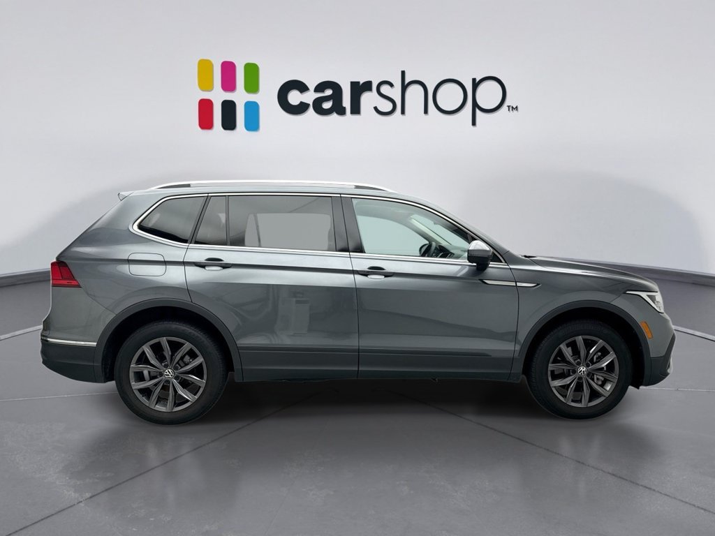 Used 2024 Volkswagen Tiguan SE AWD/4WD image 6