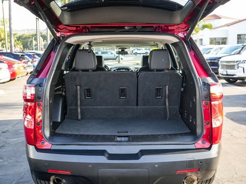 Used 2019 Chevrolet Traverse LT FWD image 24