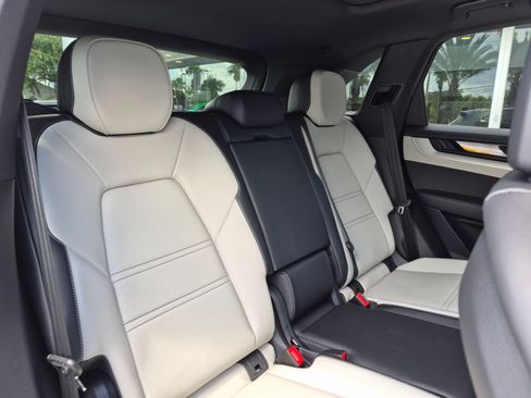 New 2026 Porsche Cayenne AWD/4WD image 24