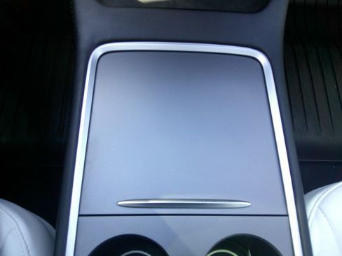 Used 2021 Tesla Model 3 Long Range image 65