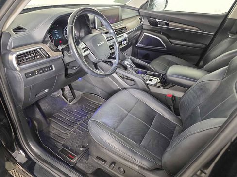 Used 2022 Kia Telluride EX w/ EX Premium Package image 12