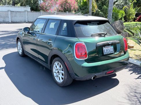 Used 2019 MINI Cooper 4-Door Hardtop FWD image 3