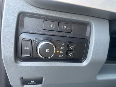 Used 2024 Ford F350 XLT w/ 360-Degree Camera Package image 25