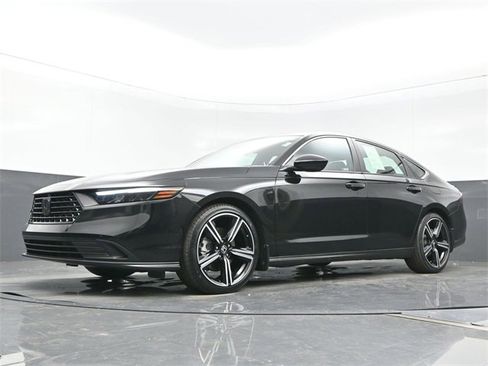 Certified 2024 Honda Accord Sport image 20