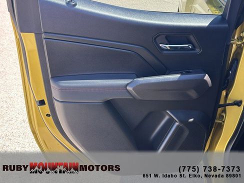 Used 2023 Chevrolet Colorado Z71 w/ Z71 Convenience Package 2 AWD/4WD image 19