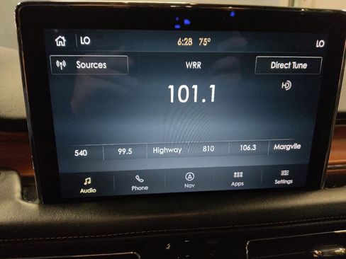 Used 2020 Lincoln Aviator Reserve w/ Equipment Group 201A image 25