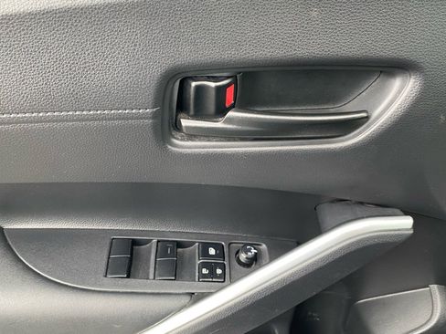 Used 2023 Toyota Corolla Cross LE image 19