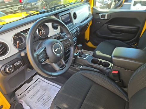 Used 2021 Jeep Wrangler Unlimited Islander image 18