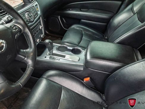 Used 2020 Nissan Pathfinder SL FWD image 33
