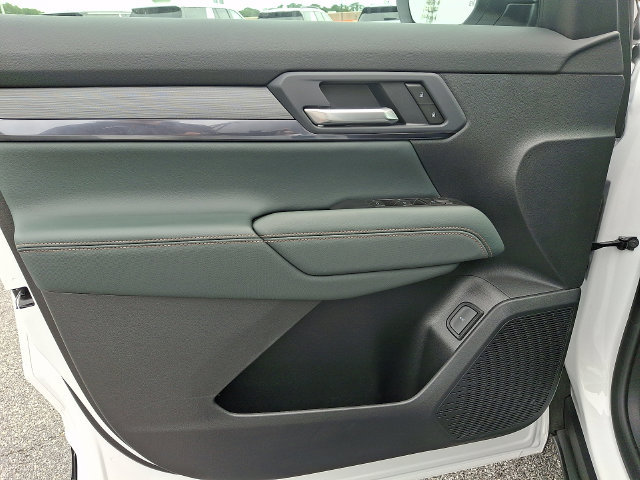 New 2026 GMC Terrain AT4 AWD/4WD image 8