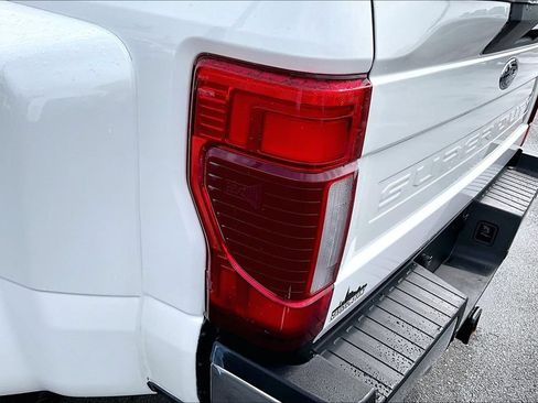 Used 2022 Ford F450 Lariat w/ Lariat Ultimate Package AWD/4WD image 26