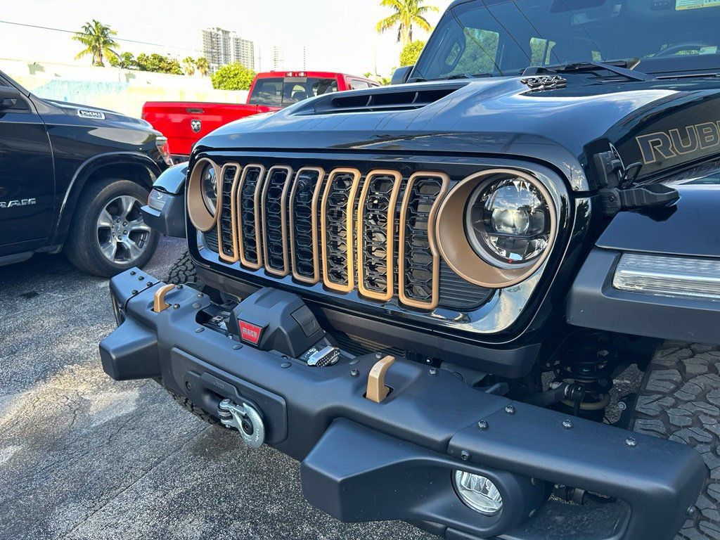 Used 2025 Jeep Wrangler Unlimited Rubicon 392 AWD/4WD image 28