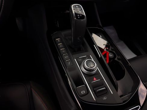 Used 2024 Maserati Levante GT Ultima AWD/4WD image 14