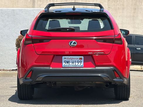 Certified 2025 Lexus UX 300h AWD image 8