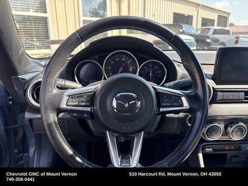 Used 2021 MAZDA MX-5 Miata RF Grand Touring RWD image 14