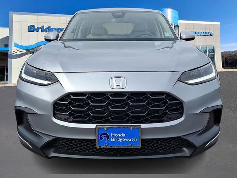 Used 2023 Honda HR-V LX image 2