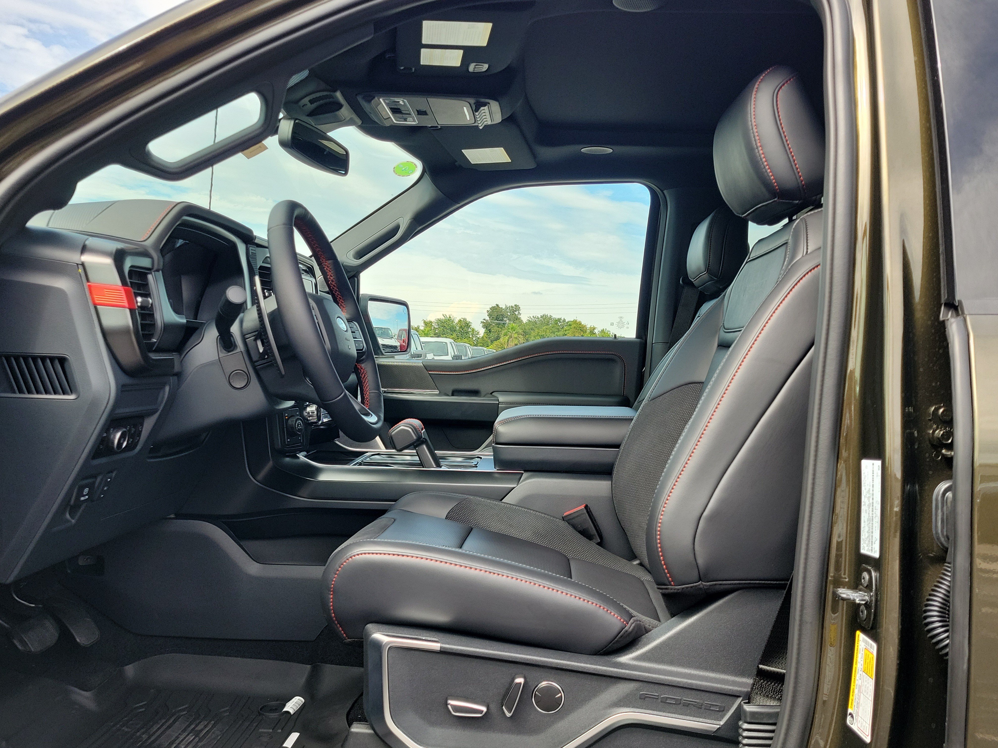 New 2026 Ford F150 Raptor AWD/4WD image 16