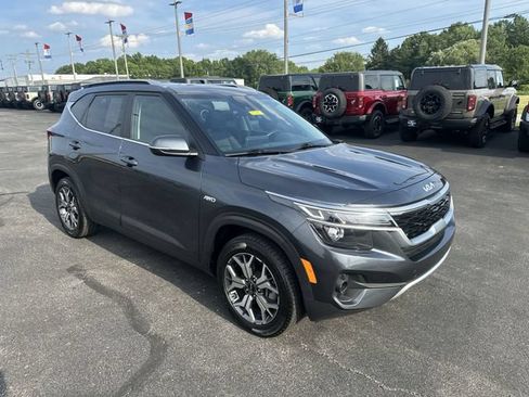 Used 2022 Kia Seltos EX AWD/4WD image 11